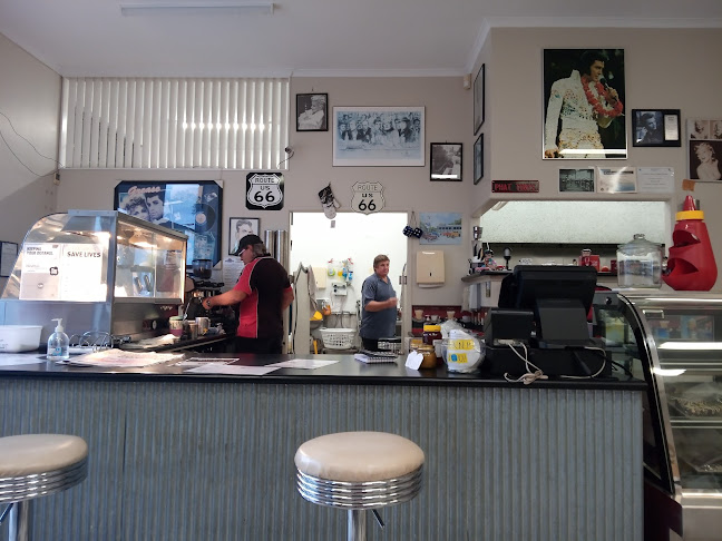 2/44 Johanna Blvd, Kensington QLD 4670