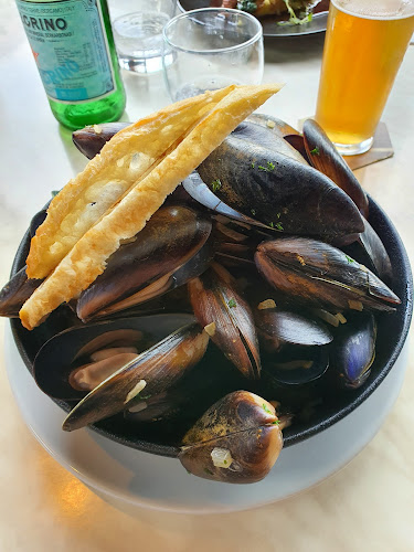 BAR DECO - Hospitality and gastronomy