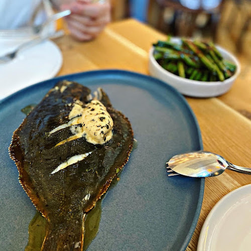 GROUND LEVEL/2 King William St, Adelaide SA 5000