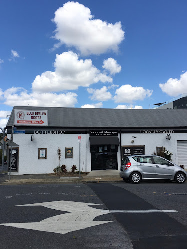 Fleet Street - Victoria & Montague