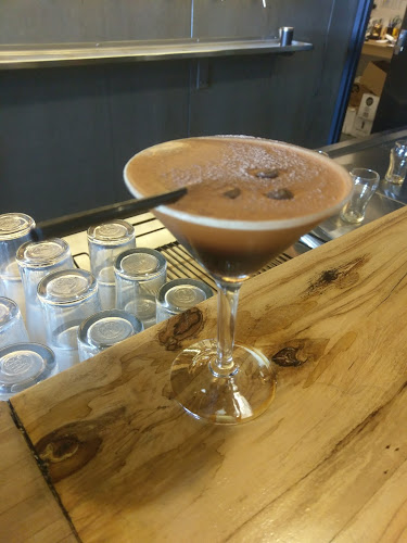 Comentarii opinii despre Empress Craft Beer Bar