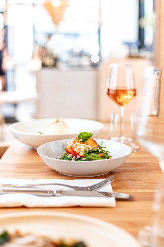 12 Charles, The Oracle, 1N-02/3 Oracle Bvd, Broadbeach QLD 4218