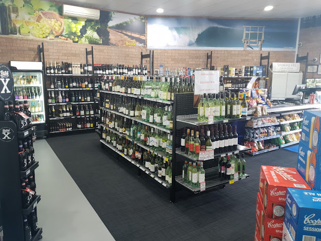 95 Cowlishaw St, Redhead NSW 2290