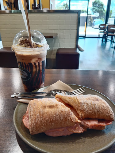 Zarraffa's Coffee Anzac Avenue (Toowoomba) - Hospitality and gastronomy