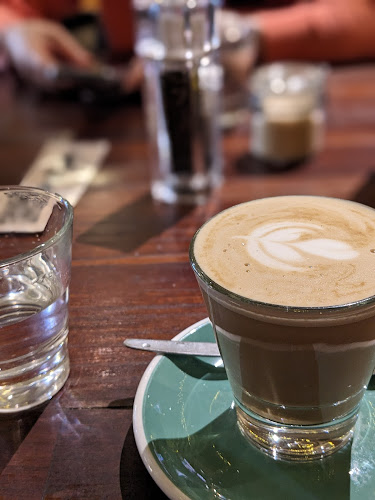 Opinii despre Krimper Cafe în Melbourne - Hospitality and gastronomy