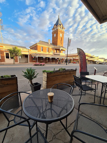 Crib Tin - Hospitality and gastronomy