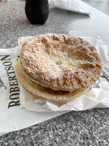 Comentarii opinii despre Robertson Pie Shop
