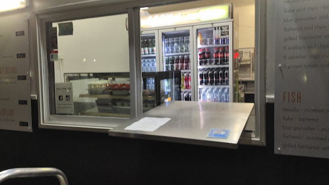 Flippers Cooked Seafood - Hobart