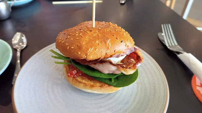 Opinii despre McDonald's Coolangatta II în Coolangatta - Hospitality and gastronomy