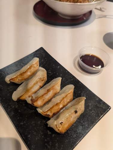 Comentarii opinii despre Hato Gyoza and Grill