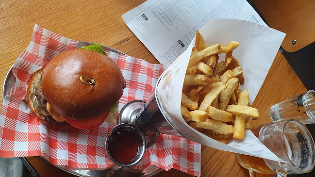 Morrison’s Oyster Bar & Grill