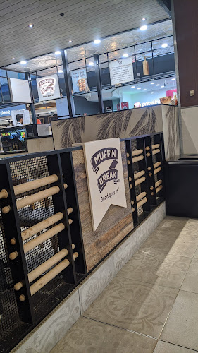 Muffin Break Warrawong - Hospitality and gastronomy