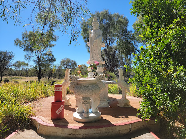 Comentarii opinii despre Tinh & Lan Alice