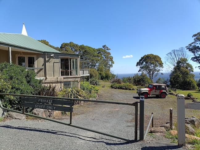 Top of the Range Tea Rooms - Hospitality and gastronomy