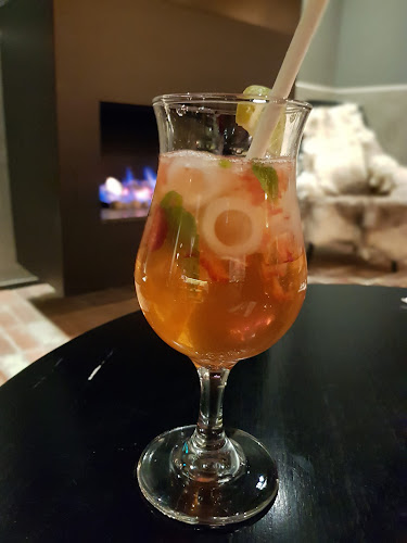 Dee Casa - Restaurant & Bar - Hospitality and gastronomy