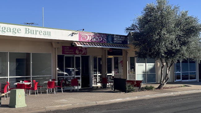 Theo's Café & Restaurant