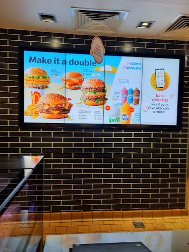 Opinii despre McDonald's South Melbourne în South Melbourne - Hospitality and gastronomy