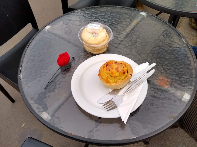 Opinii despre Centre Bakery în Sale - Hospitality and gastronomy