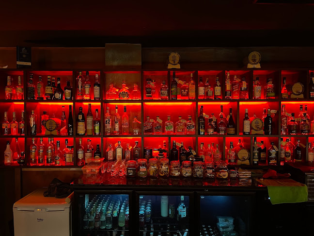 1/77 Esplanade, Cairns City QLD 4870