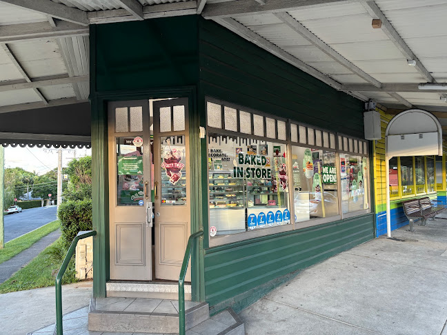 The Cheesecake Shop Ashgrove - Hospitality and gastronomy