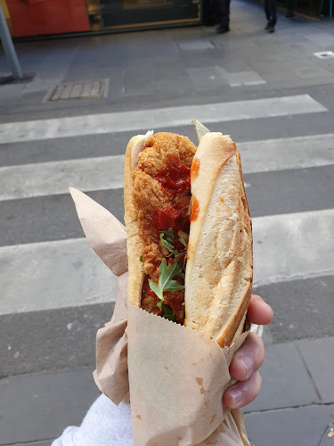 Opinii despre B3 Cafe în Melbourne - Hospitality and gastronomy