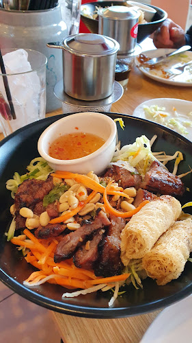 Comentarii opinii despre Saigon Express