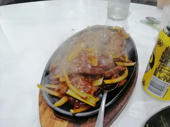 Golden Inn Chinese Restaurant - Hospitality and gastronomy