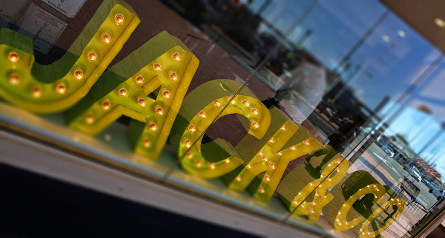 Comentarii opinii despre Central Bliss Cafe