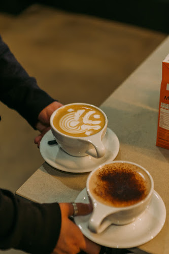 2, 2/16 Hanbury St, Mayfield NSW 2304