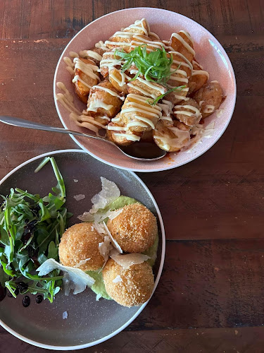 Casablabla - Multicultural Tapas Lounge Bar - Hospitality and gastronomy