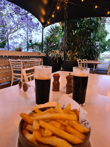 543 Coronation Dr, Toowong QLD 4066