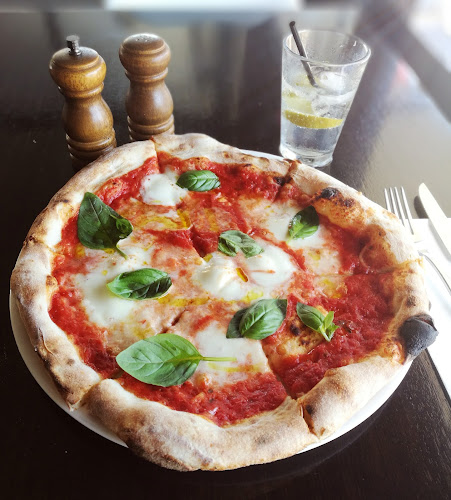 Comentarii opinii despre Il Posto