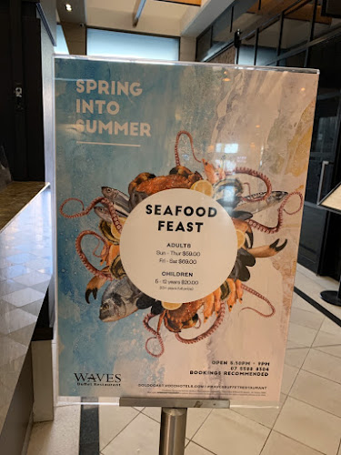 Opinii despre Waves Buffet Restaurant în Surfers Paradise - Hospitality and gastronomy