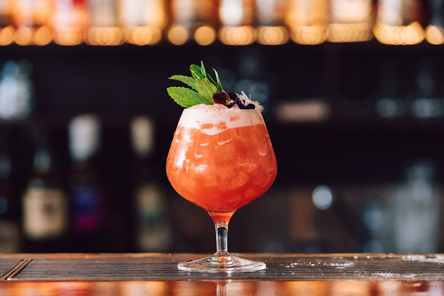 Rhonda's Bar & Restaurant - Hospitality and gastronomy