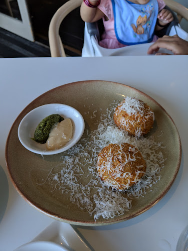 Comentarii opinii despre Amano Restaurant