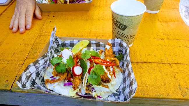 La Canteena Alleyway Bar - Hospitality and gastronomy