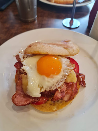 Comentarii opinii despre Hudsons of Dickson