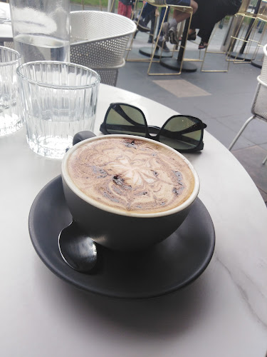 Left Bank Melbourne Restaurant & Cocktail Bar - Southbank