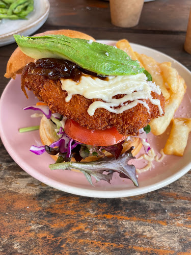 Comentarii opinii despre Federal Doma Cafe