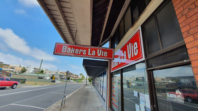 Bakers La Vie - Salamander Bay