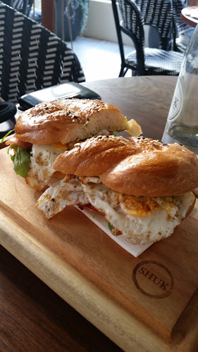 Comentarii opinii despre Shuk Elizabeth Bay