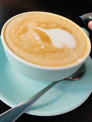 The Coffee Club Café - DFO Jindalee - Hospitality and gastronomy