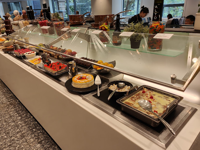 Feast at Sheraton Grand Sydney Hyde Park - Hospitality and gastronomy