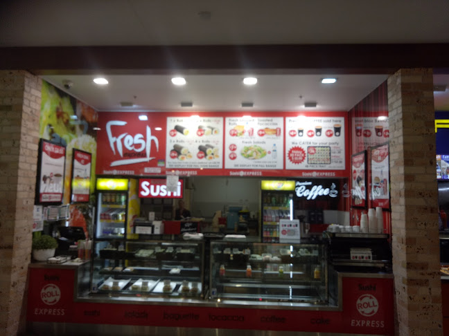 Sushi Roll Express - Hospitality and gastronomy