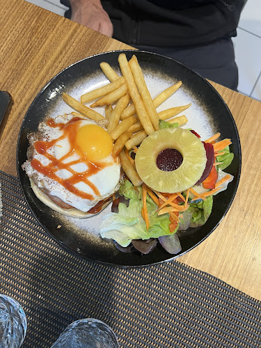 Comentarii opinii despre Roy's Fish and Chips Take Away Café & Sri Lankan Cuisine