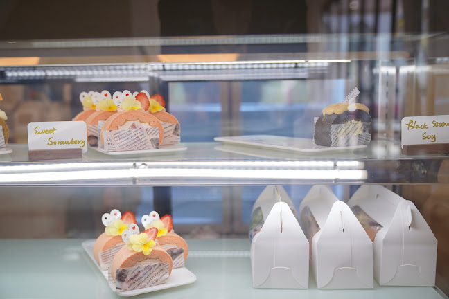 Moment Patisserie - Hospitality and gastronomy