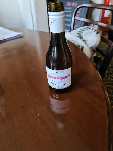 Mt Victoria Manor - Hospitality and gastronomy