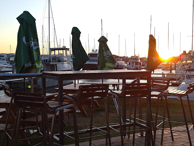 The Deck Busselton - Hospitality and gastronomy