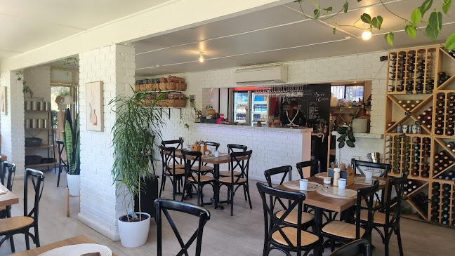 Comentarii opinii despre Lakeside Kiosk & Cafe