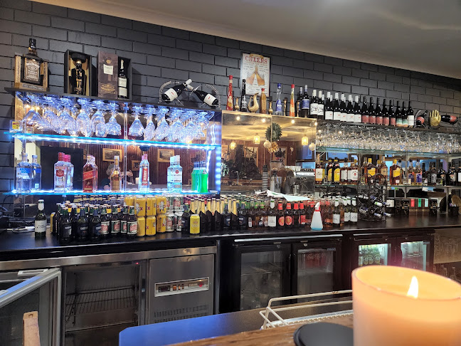 Nite & Day Cafe Restaurant